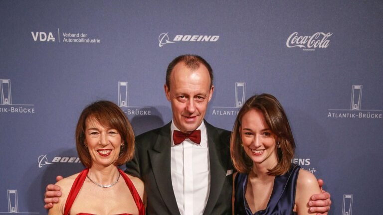 Constanze Merz Ärztin – Kompetenz, Verantwortung und moderne Medizin Constanze Merz Ärztin